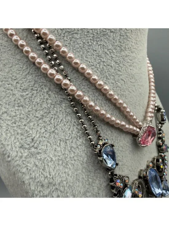 Set of 2 Avon Necklaces Blue Pink Rhinestone Faux Pearl Spring Pastel Nina Ricci - Picture 3 of 15